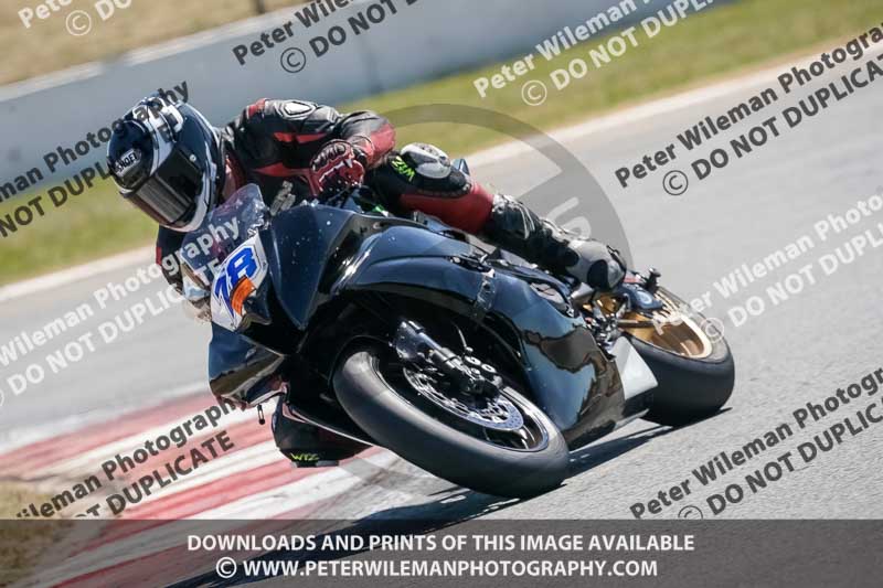 donington no limits trackday;donington park photographs;donington trackday photographs;no limits trackdays;peter wileman photography;trackday digital images;trackday photos